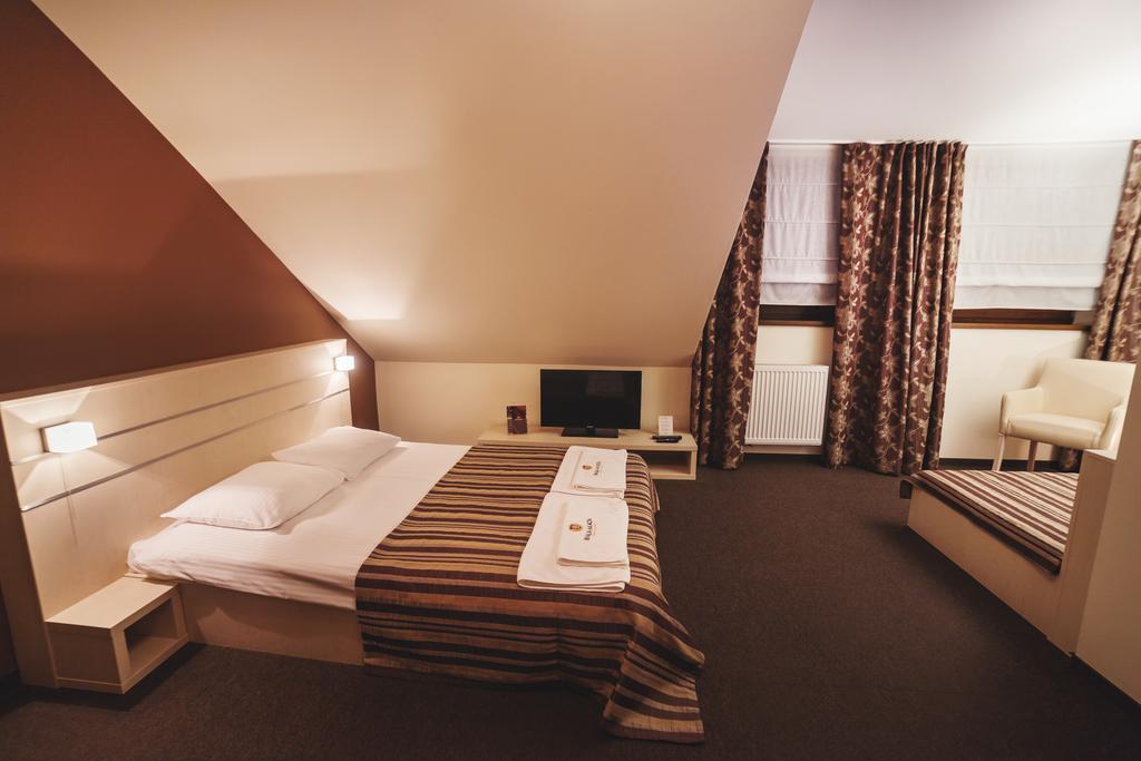 Biala Akacja & Business 3* Prudnik