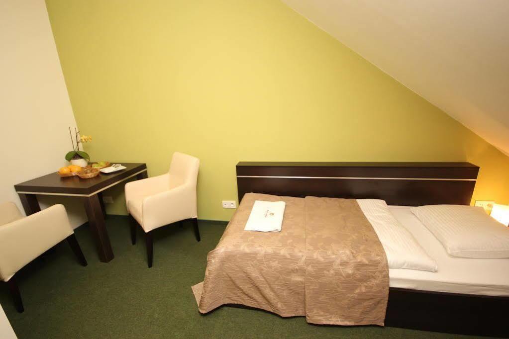 Resort Biala Akacja & Business